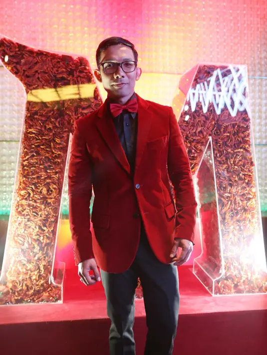 Pria kelahiran 16 Maret 1976, ini membagi pengalaman ketika memunguti sampah di sekitar stadion olahraga Gelora Bung Karno, Jakarta. (Nurwahyunan/Bintang.com)