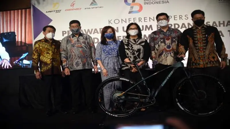 Konferensi pers penawaran umum saham perdana PT Sepeda Bersama Indonesia Tbk (Dok: PT Sepeda Bersama Indonesia Tbk)