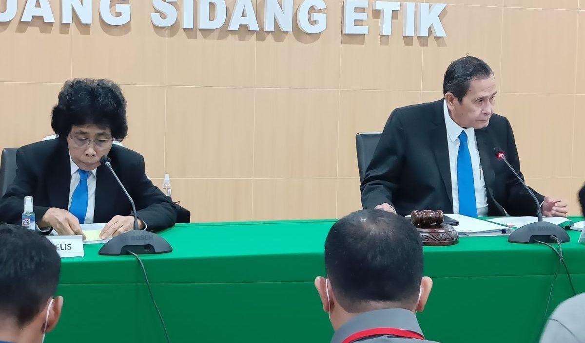 Inspektorat Komisi Pemberantasan Korupsi (KPK) turut memeriksa 78 pegawai lembaga antirasuah terkait kasus dugaan pungutan liar di rumah tahanan KPK.<br>