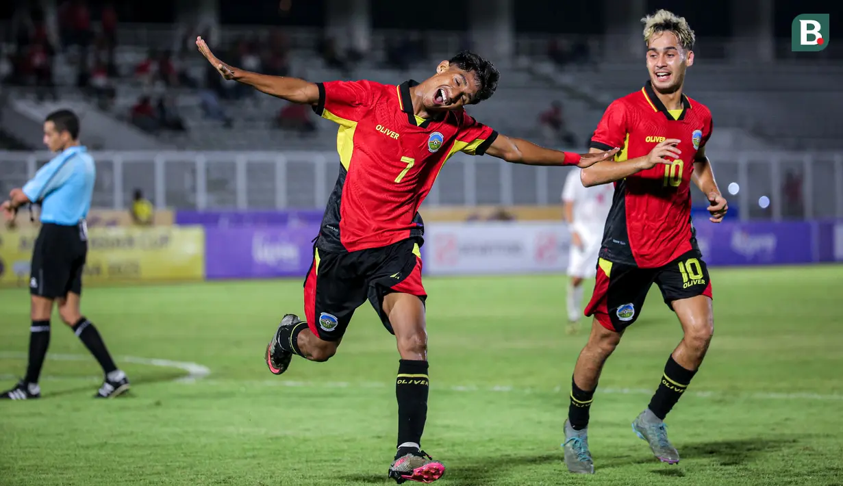 <p>Pemain Timor Leste U-20, Luis Figo merayakan golnya ke gawang Timnas Indonesia U-20 pada laga Grup F Kualifikasi Piala Asia U-20 2025 di Stadion Madya, Senayan, Jakarta, Jumat (27/09/2024). (Bola.com/Bagaskara Lazuardi)</p>
