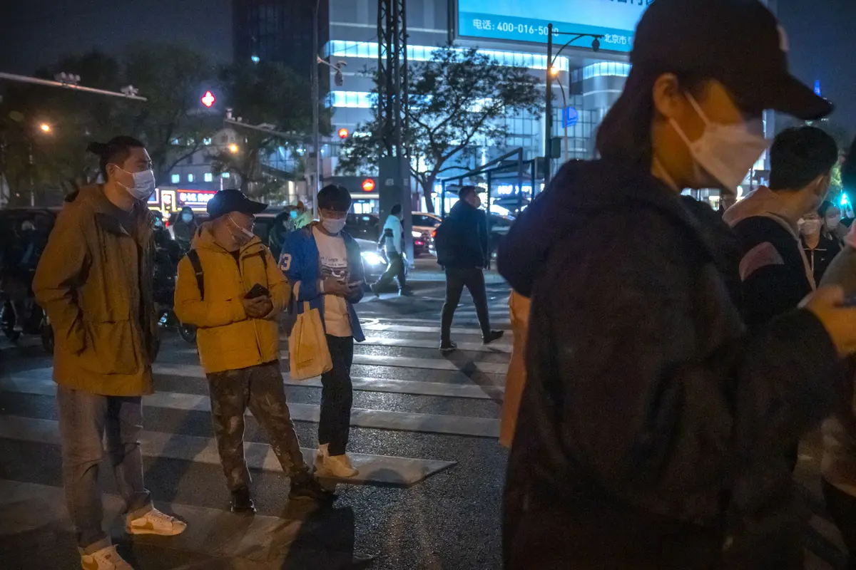 Akibat Lockdown, Pekerja Tinggalkan Zona Industri Kota Zhengzhou di China