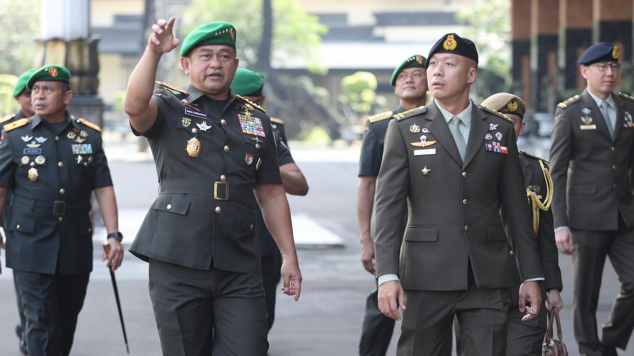 Perkuat Kerja Sama Pertahanan, Jenderal Maruli Sambut Hangat Kunjungan Kehormatan Kasad Singapura