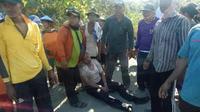 Korban selamat Cessna Jatuh di Indramayu langsung mendapat pertolongan. (Istimewa)
