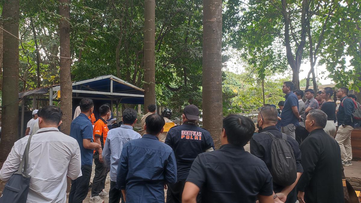 Rekonstruksi kasus pengeroyokan pelajar SMAN 5 Bandung. (merdeka.com/Azzura Galexia).