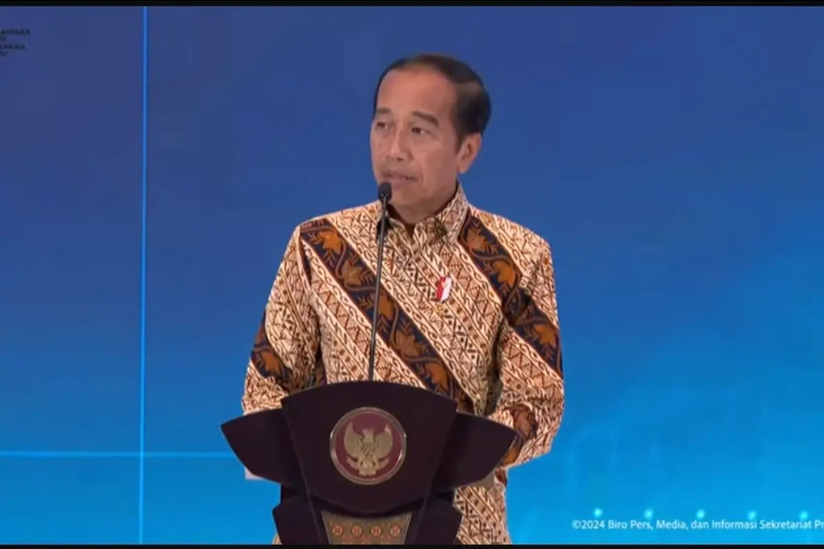 Presiden Joko Widodo (Jokowi) dalam Refleksi dan Catatan 10 Tahun Pemerintagan Jokowi di Bidang Konstruksi, Infrastruktur, dan Investasi, di Jakarta, Rabu (31/7/2024).