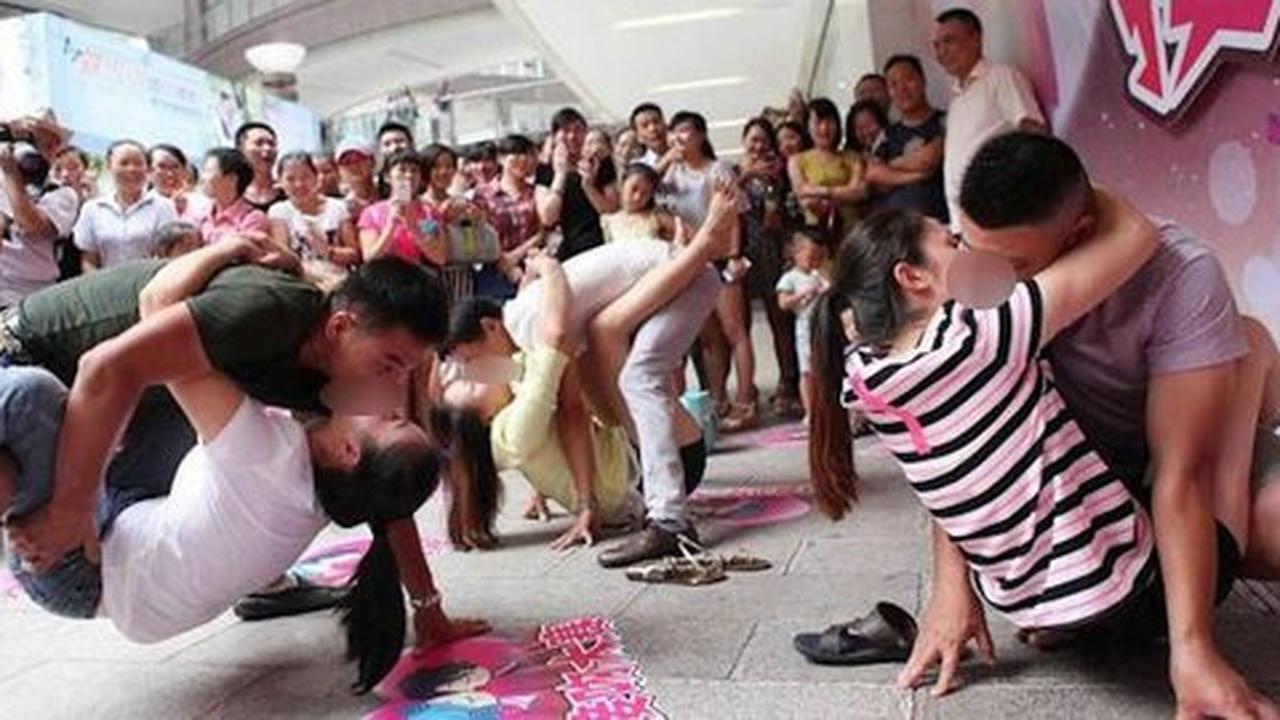 China punya 5 lomba paling mesum sedunia