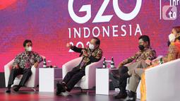 Presiden Direktur BCA Jahja Setiaatmadja saat pemaparan G20 Side Event Series di JCC, Jakarta, Rabu (16/02/2022). Pertumbuhan transaksi Local Currency Settlement (LCS) di BCA terus mengalami peningkatan pada tahun 2021 di atas 40% baik secara nilai maupun jumlah transaksi. (Liputan6.com/HO/BCA)