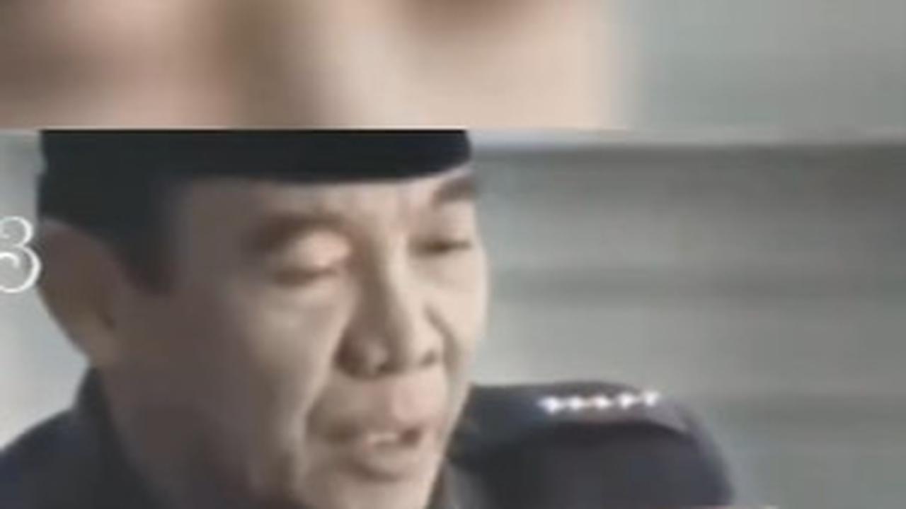 Rekaman Video Presiden Soekarno Diwawancara Wartawan Asing
