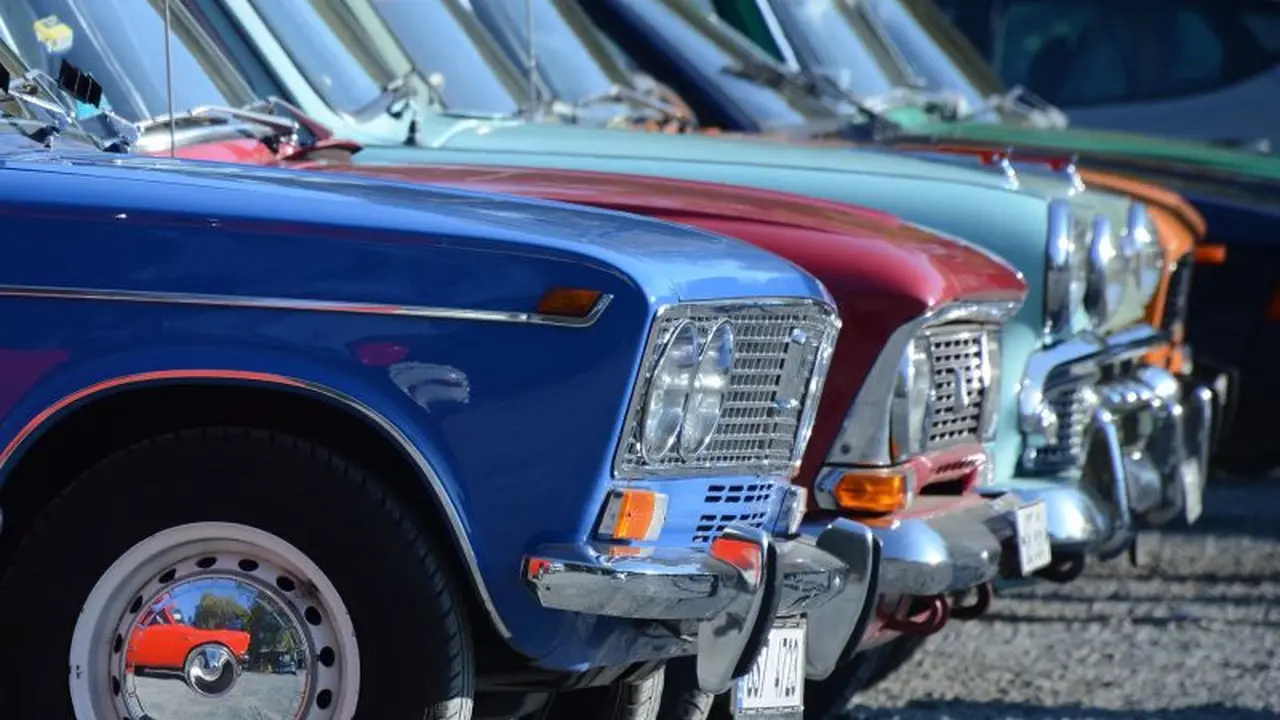 Moskvich, mobil Rusia era Uni Soviet. (Pixabay/Hhorakova)
