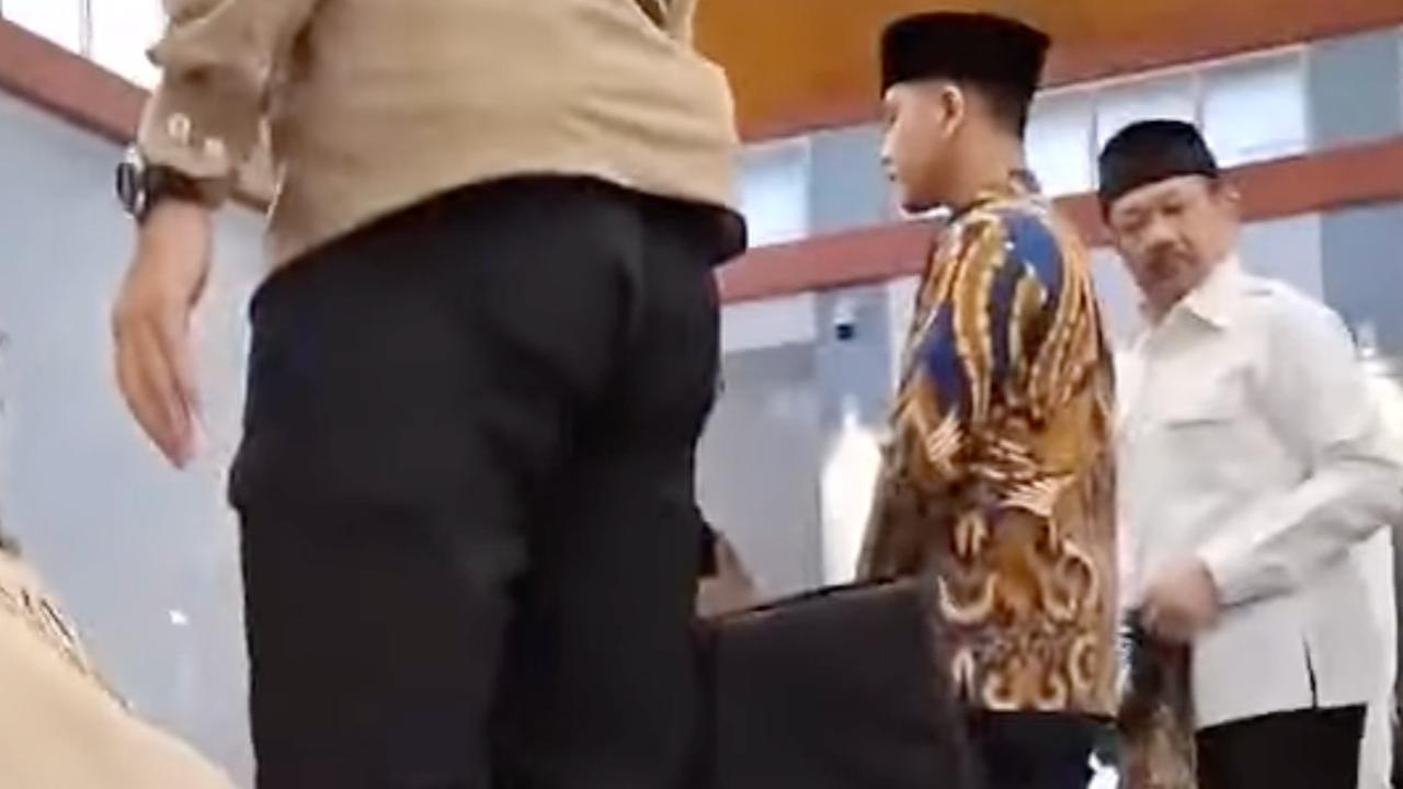 Wakil Komandan Paspampres Klarifikasi soal Viral Geser Jemaah Saat Gibran Salat Jumat