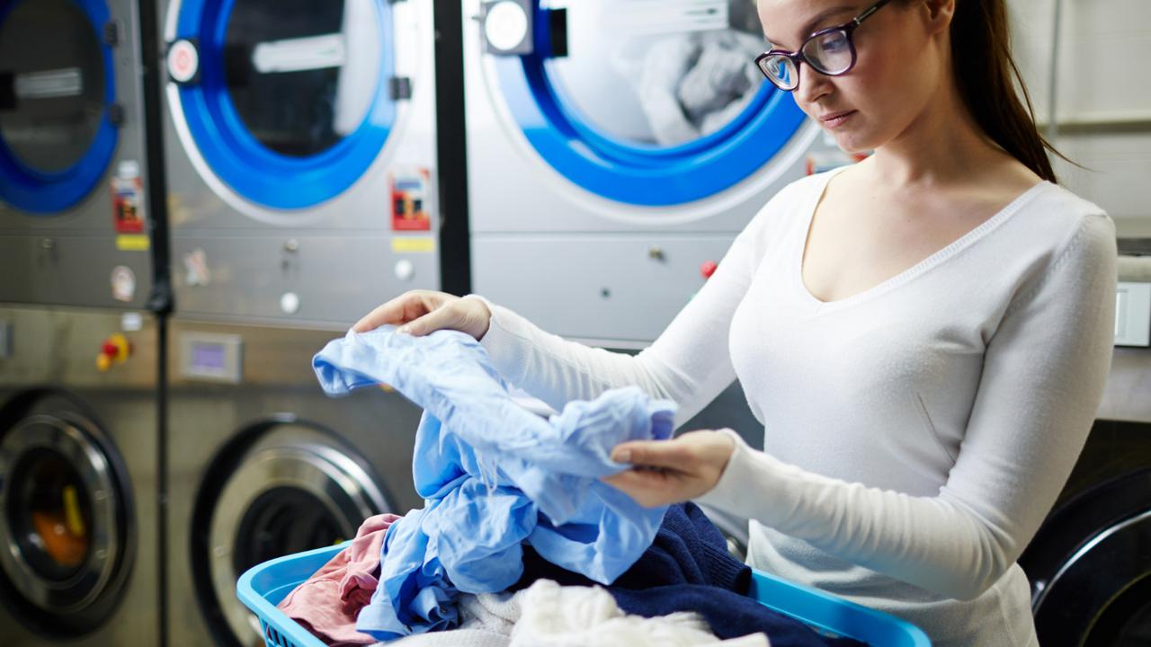 Memutihkan Baju Putih Kekuningan Tanpa Bahan Kimia, Cukup Pakai Satu Bahan Dapur