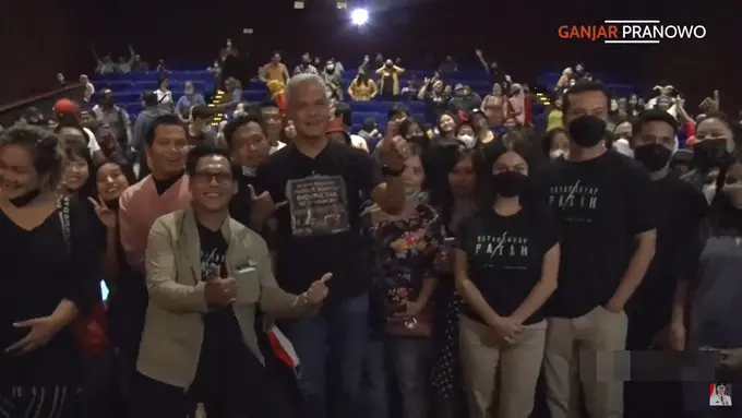 [Fimela] Nicholas Saputra dan Ariel Tatum