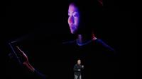 Phil Schiller menuturkan kecanggihan iPhone X dalam peluncuran di Steve Jobs Theatre, California, Selasa (12/9). Kelebihan iPhone X dibanding iPhone lainnya memiliki Face ID, pemindaian wajah untuk membuka kunci layar. (AP Photo/Marcio Jose Sanchez)