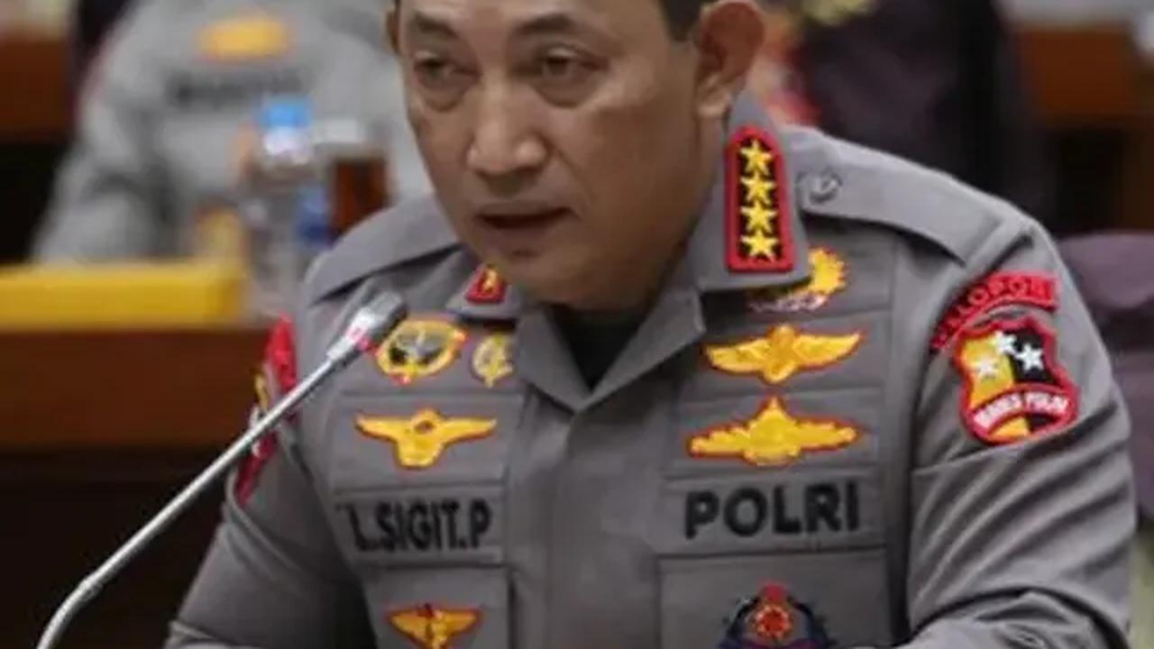 Menurut perintah Kapolri Listyo Sigit, polisi yang boleh bertugas melakukan penilangan, harus memiliki sertifikat khusus