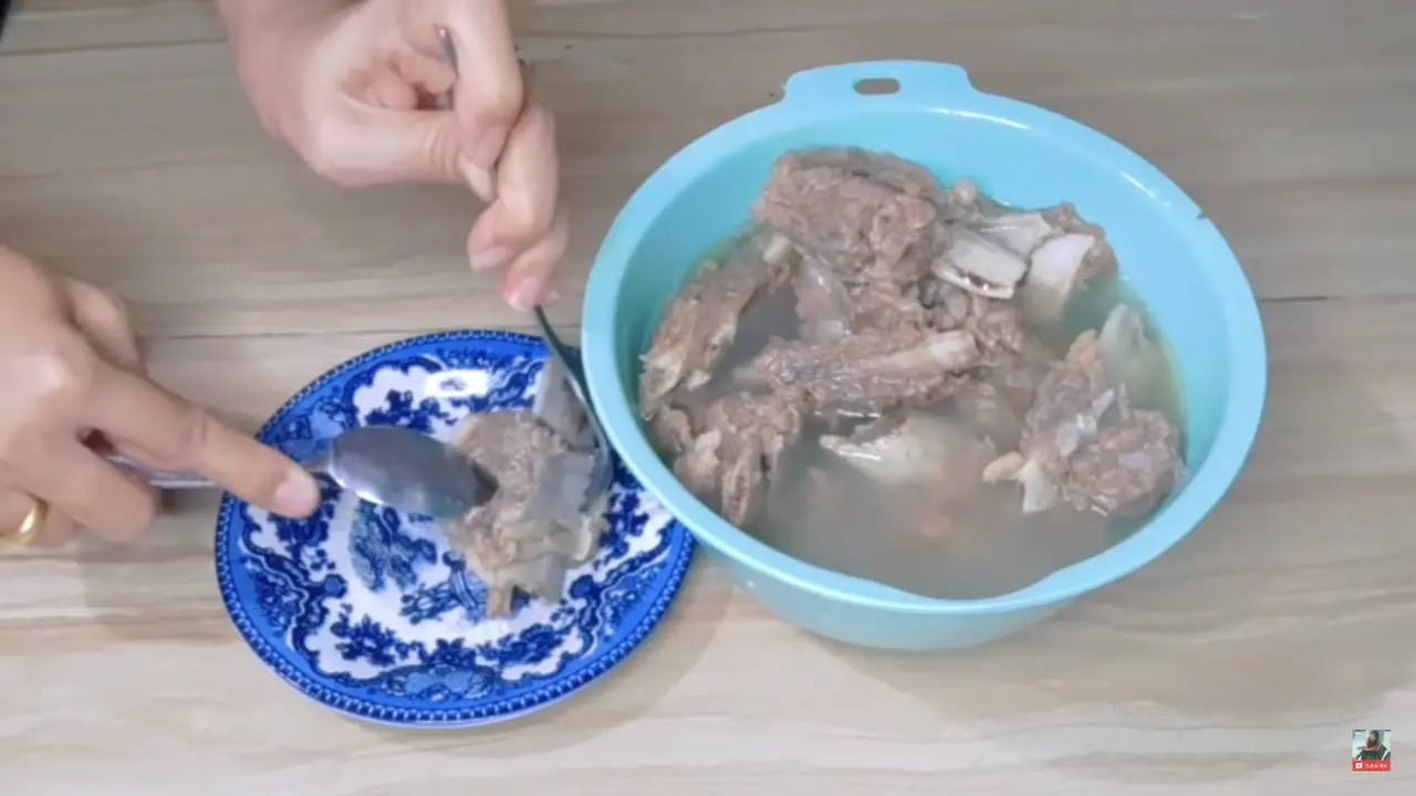 Tanpa Dipresto, Ini Cara Efektif Empukkan Iga Sapi Agar Hemat Gas