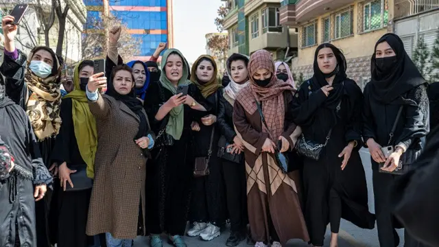 Perempuan Afganistan Gelar Protes Hari Perempuan Internasional
