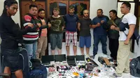 Para tersangka skimming ditangkap Direktorat Reserse Kriminal Umum Polda Bali (Istimewa)