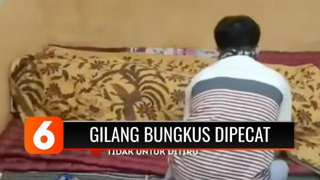 Mahasiswa Universitas Airlangga, Surabaya, yang diduga berperilaku seksual menyimpang (fetisisme) dengan selalu memaksa korbannya, akhirnya di drop out atau dipecat dari kampus. Keputusan tersebut ditetapkan pada (05/8), setelah pihak kampus menggela...