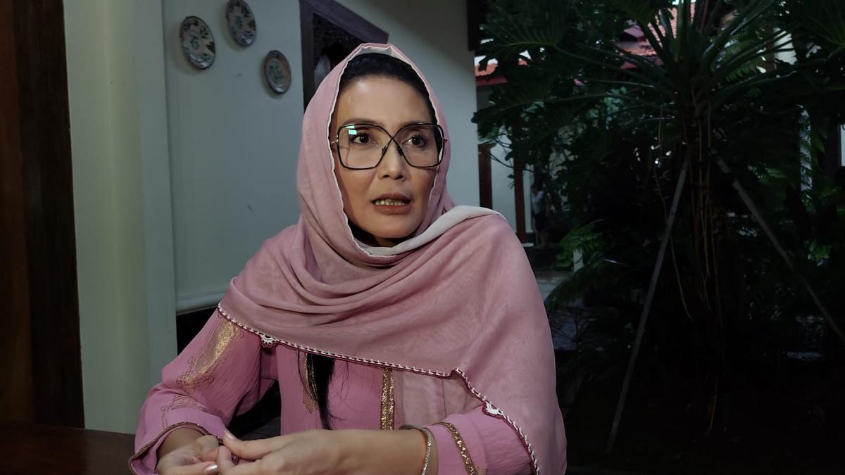 Rieke Dyah Pitaloka Tulis Ungkapan Duka Mendalam di Instagram Atas Berpulangnya Mat Solar
