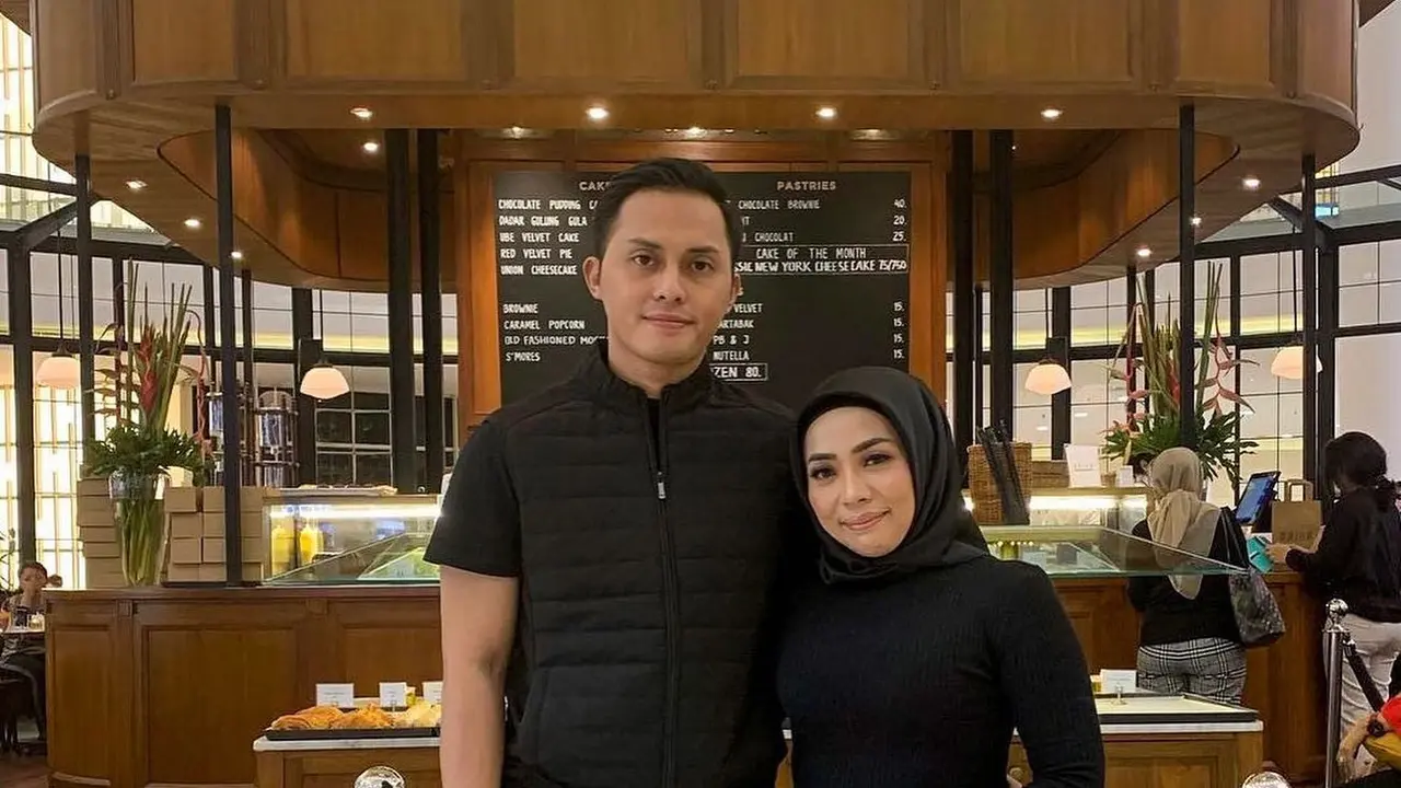 6 Potret Muzdalifah yang Kini Terlihat Langsing Ini Dipuji Bak ABG