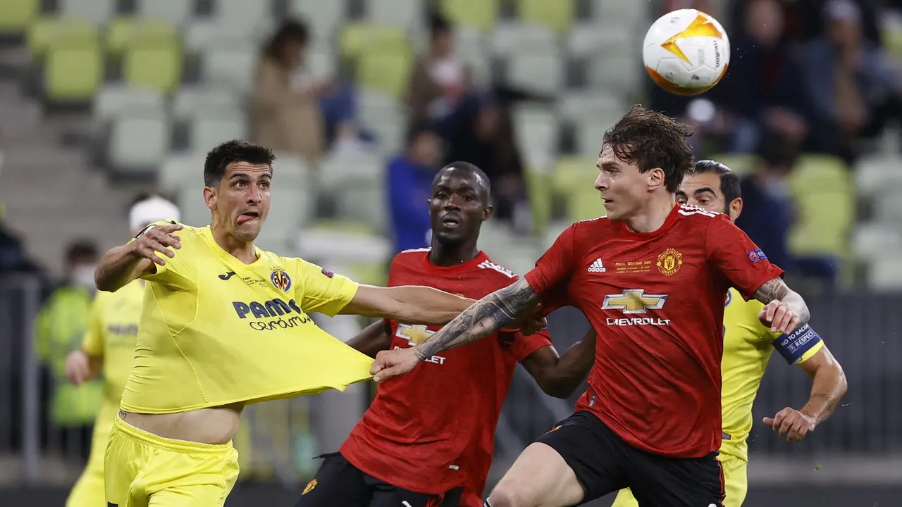 Foto Trivia: 6 Pemain Manchester United yang Tampil Bapuk saat Dikalahkan Villarreal di Final Liga Europa - Victor Lindelof
