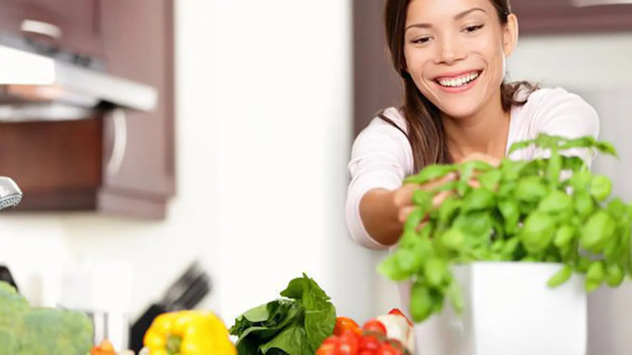 Sayur/Copyright Shutterstock