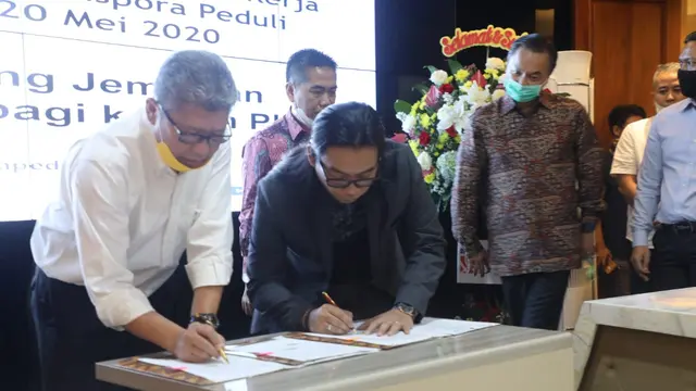 Kemnaker Gandeng BNI Salurkan Donasi Diaspora Peduli