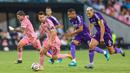 Awalnya, The Herons berhasil unggul telak tiga gol pada 35 menit pertama melalui Ian Fray (4'), Telasco Segovia (25'), dan Lionel Messi (33'). (AP Photo/Chris Arjoon)
