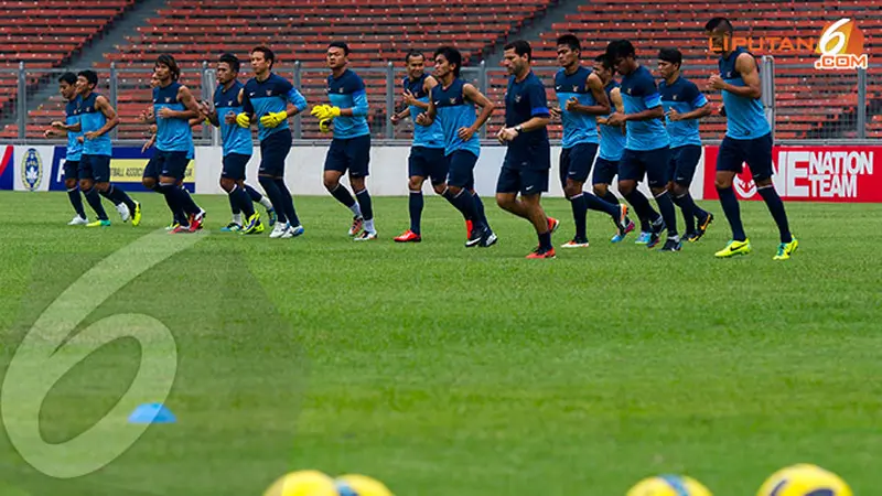 timnas-2-131117c.jpg