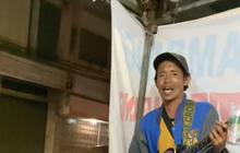 Keluarga Mualaf Dapat Suguhan Lagu Rohani dari Pengamen saat Makan di Warung, ‘Jadi Inget Masa Lalu’