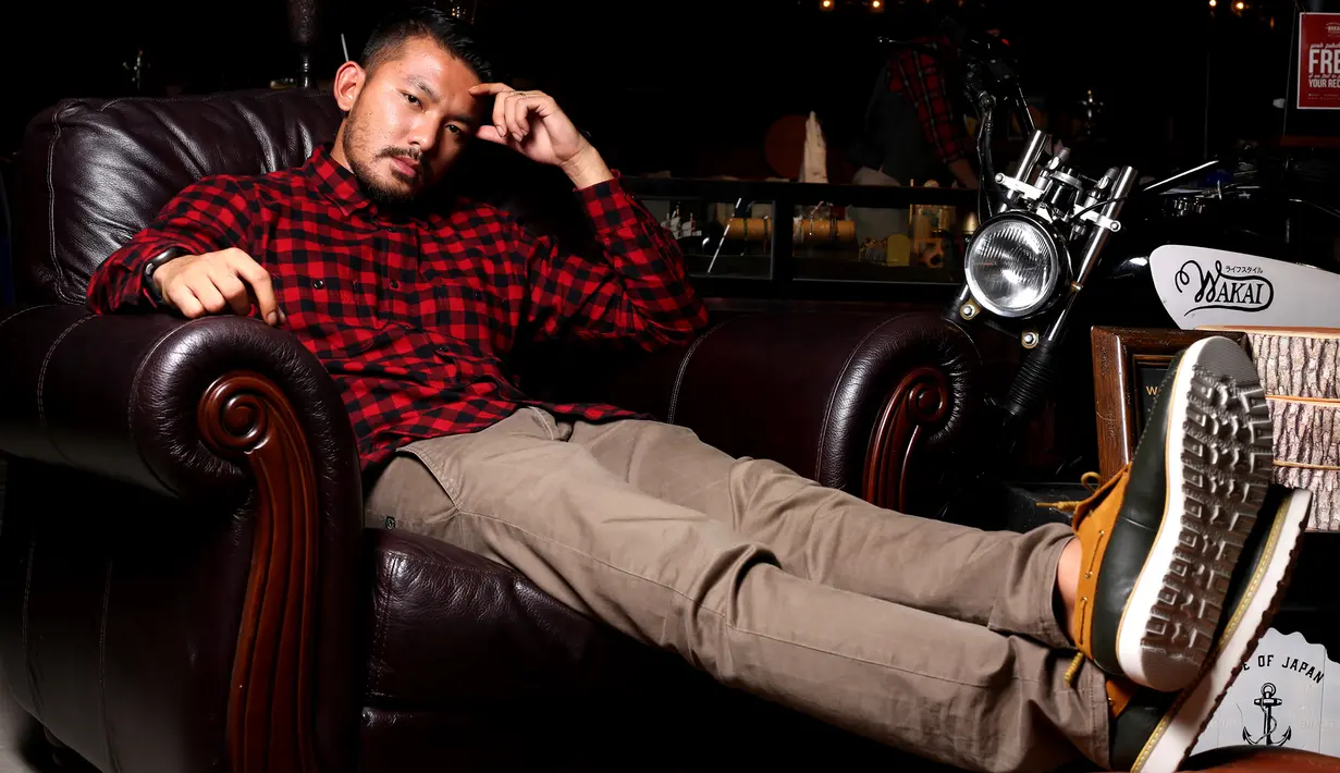 Menurut Rio, serangan produk asing yang begitu gencar itu membuat industri film dalam negeri tertekan. Film produksi dalam negeri memang sudah lumayan banyak, namun masih kalah dari film Hollywood. (Galih W. Satria/Bintang.com)