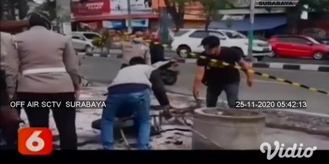 VIDEO: Kios Bensin dan Tambal Ban Ludes Terbakar di Gresik