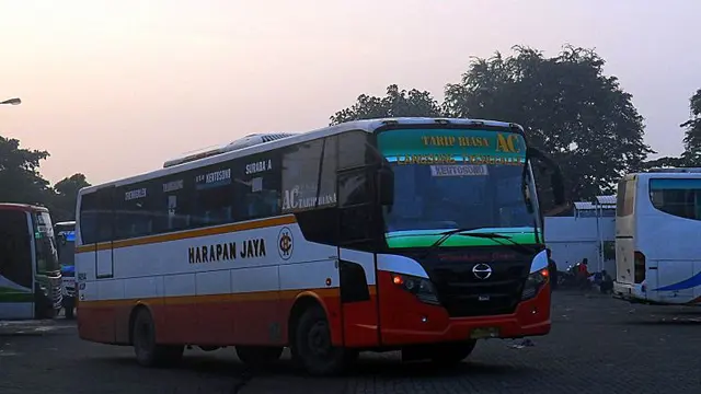 Mengintip Spesifikasi Teknis Bus Naas Harapan Jaya