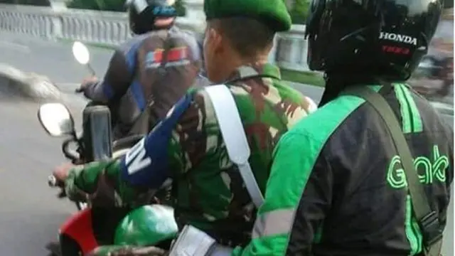 6 Potret Kelakuan Penumpang Ojek Online, Bikin Geleng-Geleng Kepala