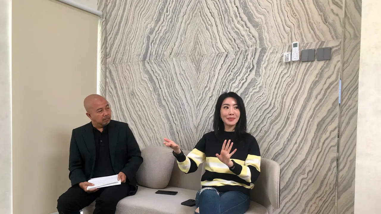 Dr. Aileen menjelaskan mengenai konsep kliniknya bertajuk Collagen Remodelling