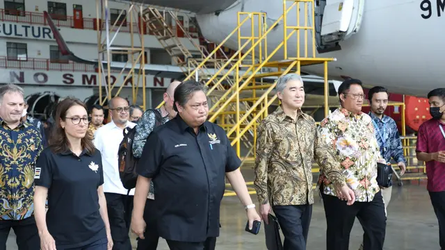 Rombongan Meninjau KEK Batam