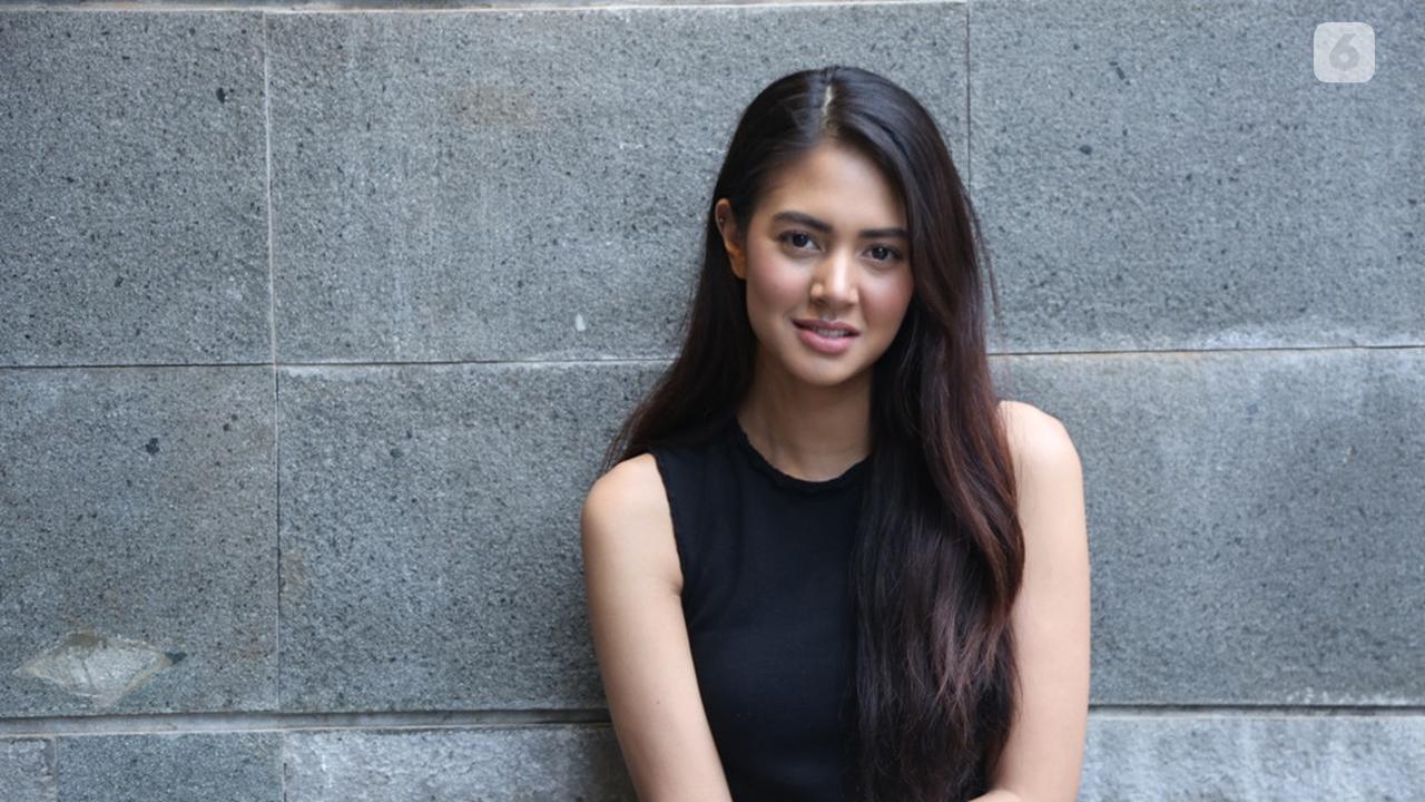 Tips Makeup untuk Kulit Sawo Matang ala Aurelie Moeremans