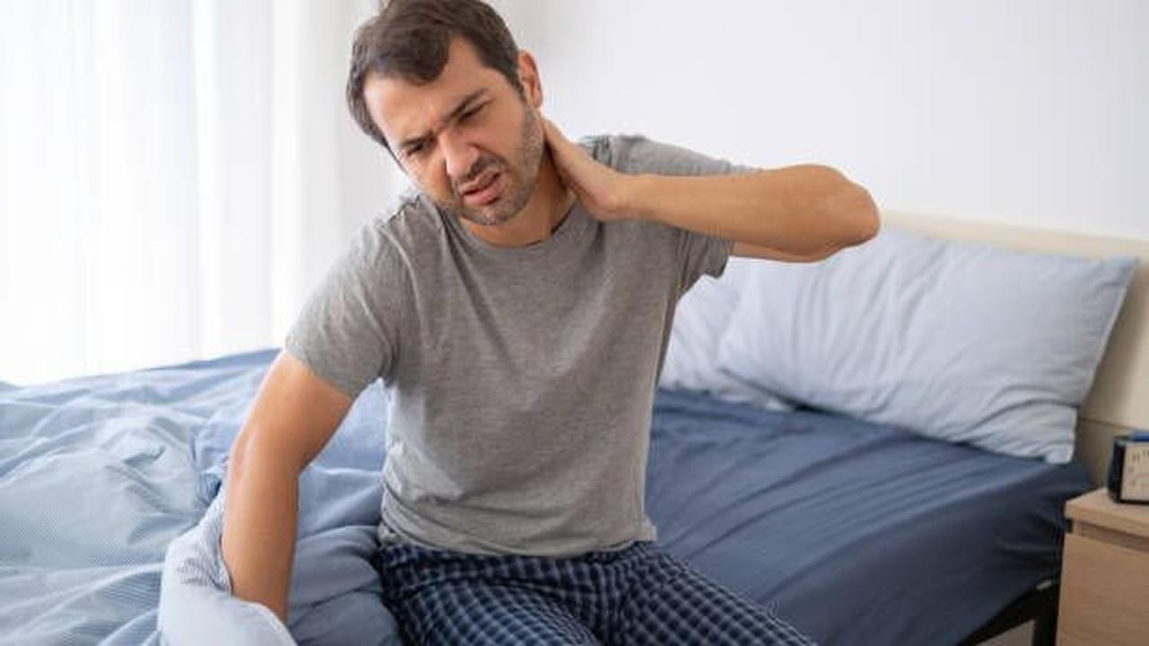 <b>Penyebab Sakit Leher di Pagi Hari</b><br>