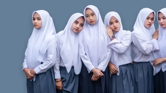 Putih Abu-Abu