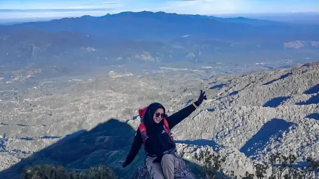 Gunung Burni Telong merupakan salah satu gunung favorit untuk didaki di Aceh