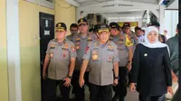 Kapolri Jenderal Tito Karnavian bersama Gubernur Jawa Timur Khofifah Indar Parawansa di Surabaya, Jawa Timur (Foto:Liputan6.com/Dian Kurniawan)