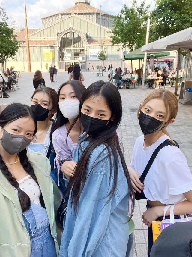 NewJeans (Instagram/newjeans_official)