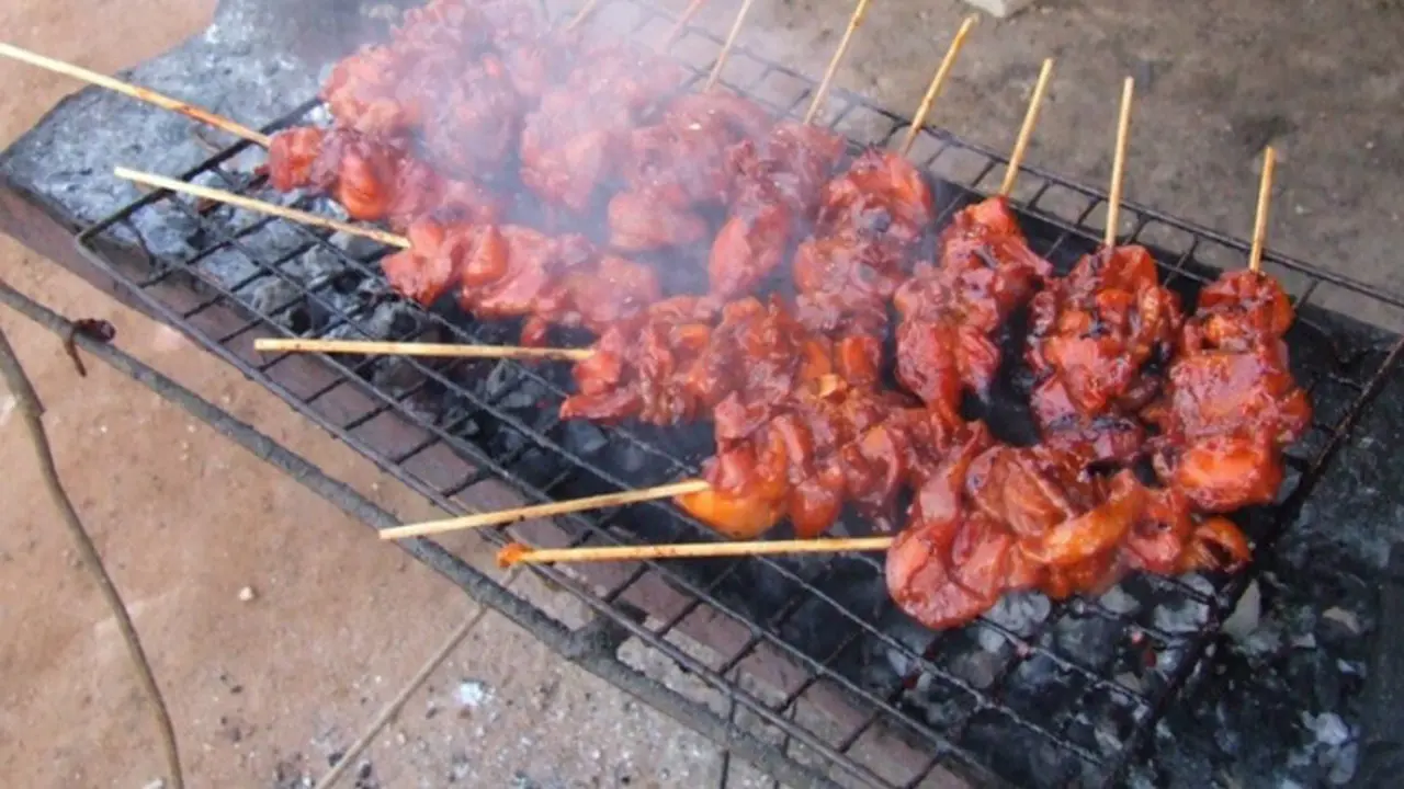 Makanan yang dibakar mengandung tiga bahan kimia berbahaya
