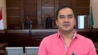 Saipul Jamil memperlihatkan momen pengesahan nama baru menjadi King Saipul Jamil di Pengadilan Negeri Jakarta Utara. (Instagram @saipuljamilreal)