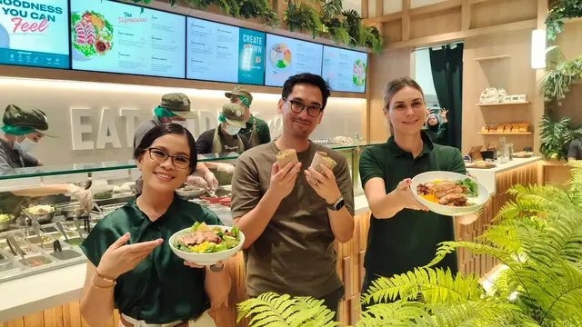 Chipotle Series SaladStop!