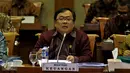 Menteri Keuangan Bambang Brodjonegoro mengikuti rapat kerja dengan Komisi XI di Komplek Parlemen Senayan, Jakarta, Selasa (6/10/2015). Rapat tersebut membahas rencana kerja dan anggaran Kementrian Keuangan tahun 2016. (Liputan6.com/Johan Tallo)