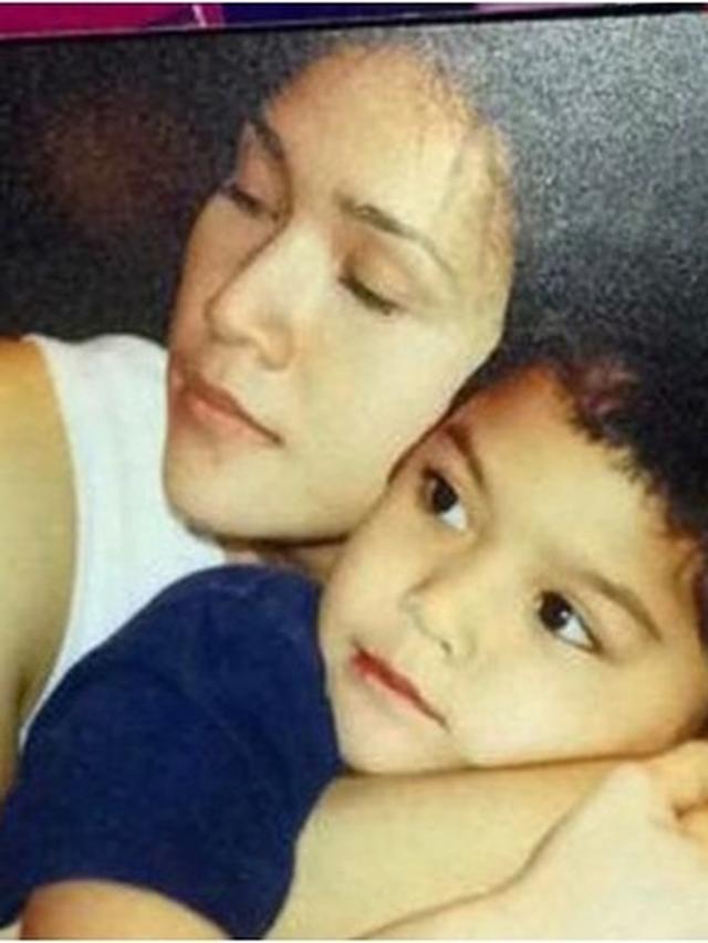 Potret Jadul Al Ghazali Dengan Ibunya, Maia Estianty