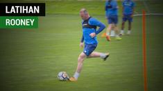 Berita video latihan Wayne Rooney setelah kembali ke klub yang mengawali membesarkan namanya, Everton.