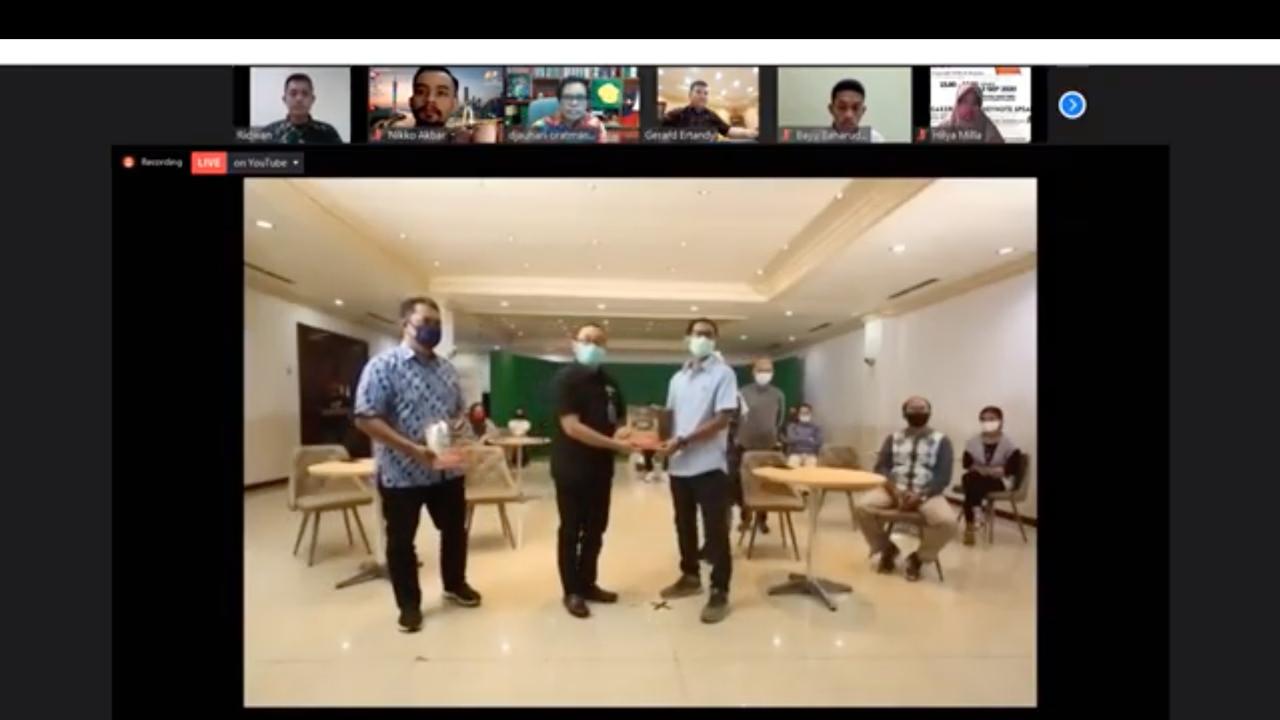 Peluncuran buku bertajuk "Wuhan Darimu Aku Belajar, Karenamu Aku Merindu" di Channel Youtube PPI Tiongkok.