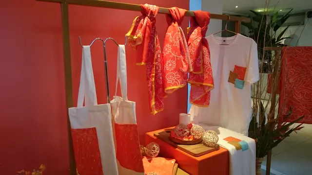 Batik Indonesia